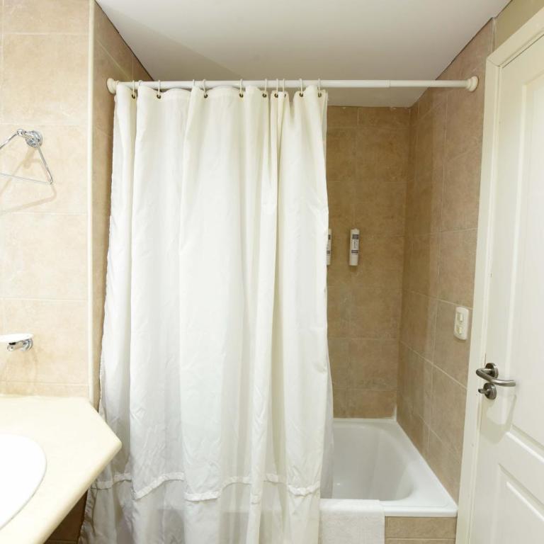 Camberland Resort & Spa Ramallo - Habitación Doble Estándar con 2 camas dobles - 2