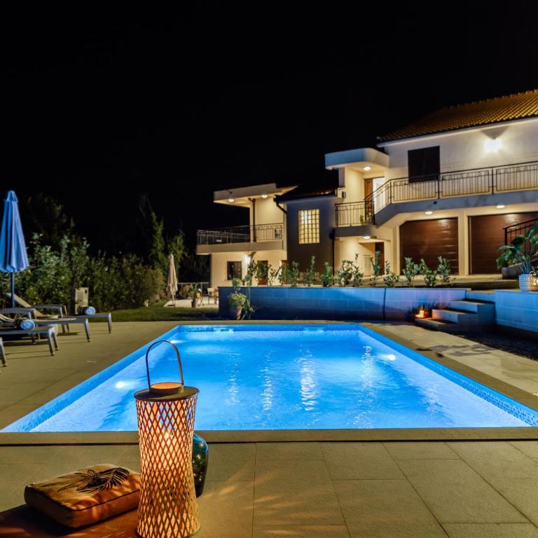 Albizia - One-Bedroom Apartment with Garden - 14