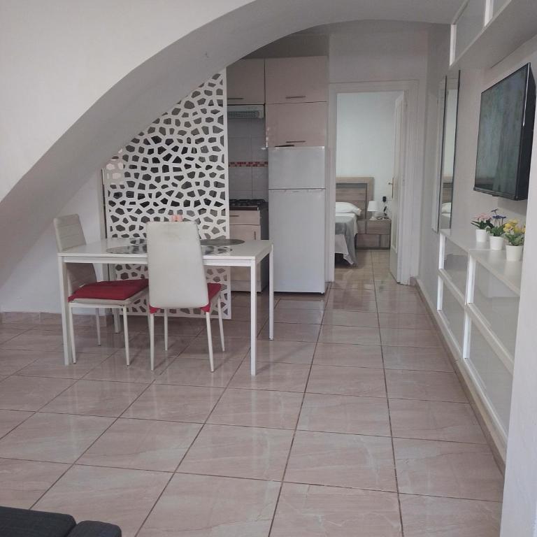 apartamento serrano con terraza - Apartamento de 1 dormitorio con terraza - 1
