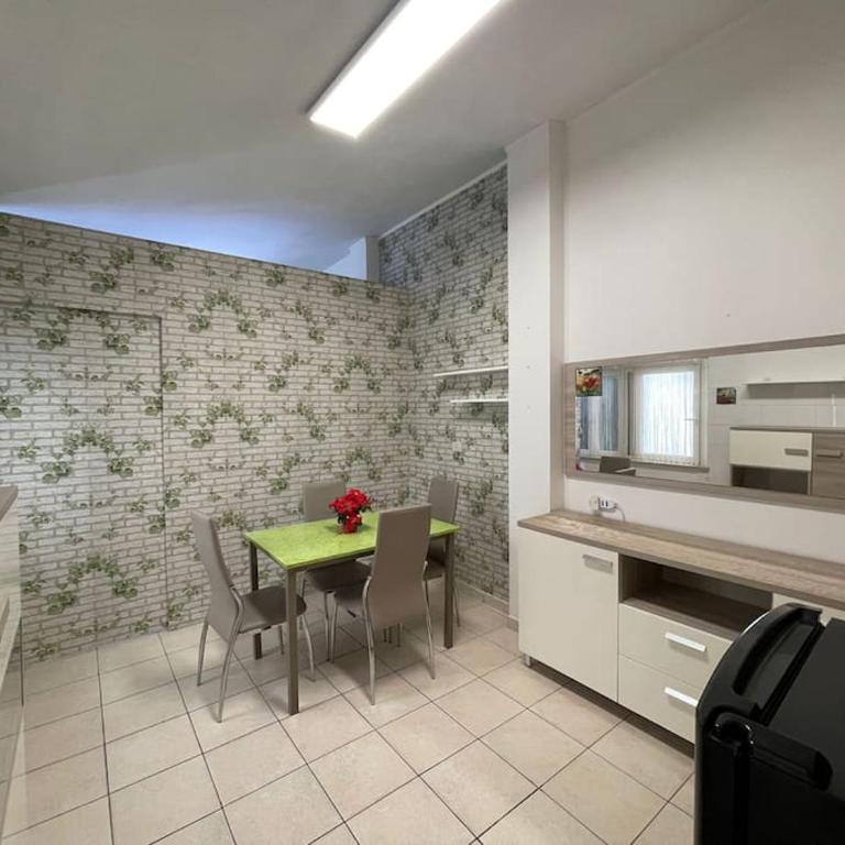 Casa indipendente in centro con corte privata - Appartamento con 1 Camera da Letto - 23