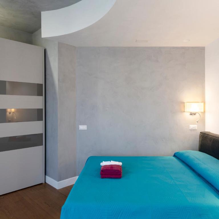Domus DiDio - Three-Bedroom Apartment - 18