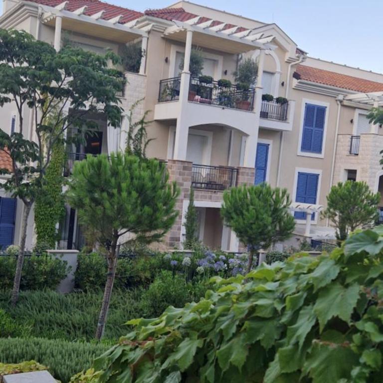 Nana & Nona Luštica Bay - One-Bedroom Apartment - 63