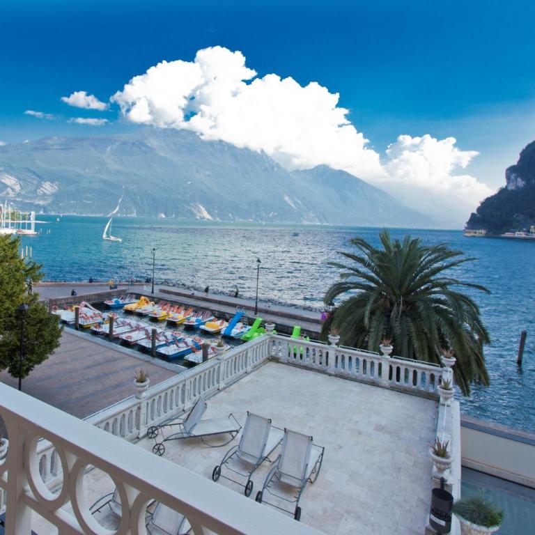 Bellavista Lakefront - Suite Comfort Fronte Lago con Balcone - 4