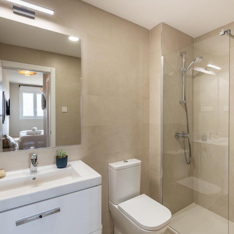 Malaga Skyline 5 Pool & Parking Free - Apartamento - 24