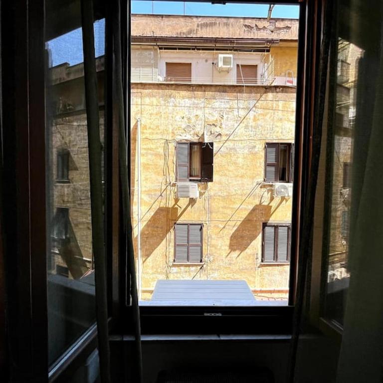 Dreams Under the Trees - Metro Roma Termini - Appartamento con 1 Camera da Letto - 13