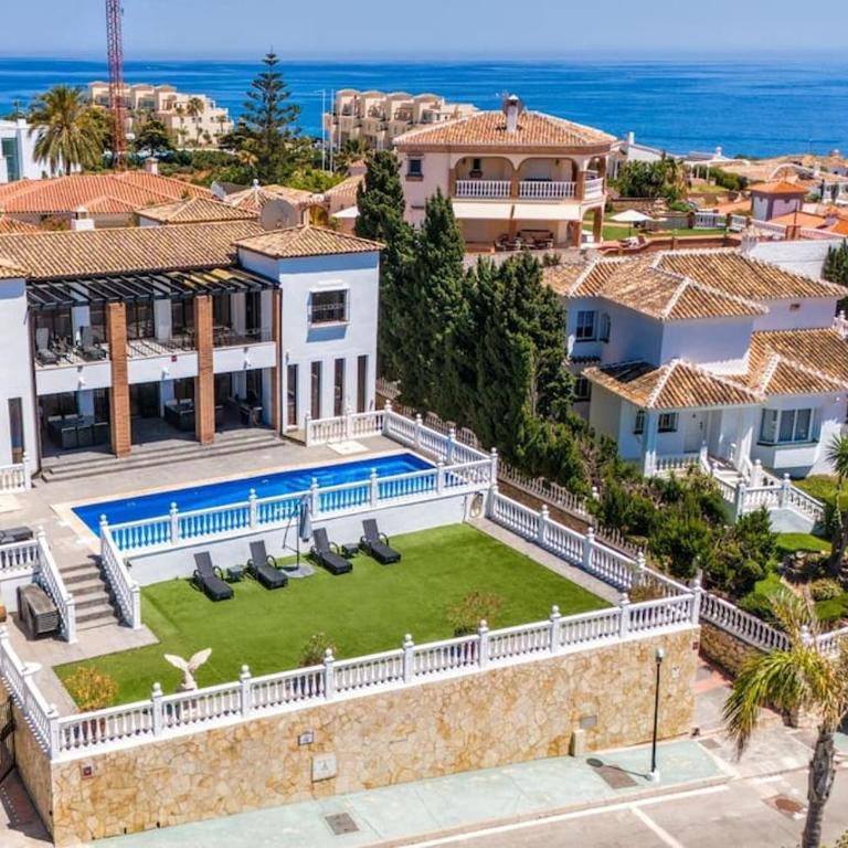 Dream beach-side villa with sea views & close to golf - Villa con vistas al mar - 47