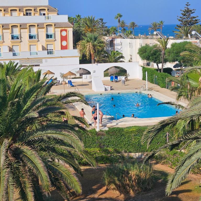 Apartamento Tropicana Beach - One-Bedroom Apartment - 9