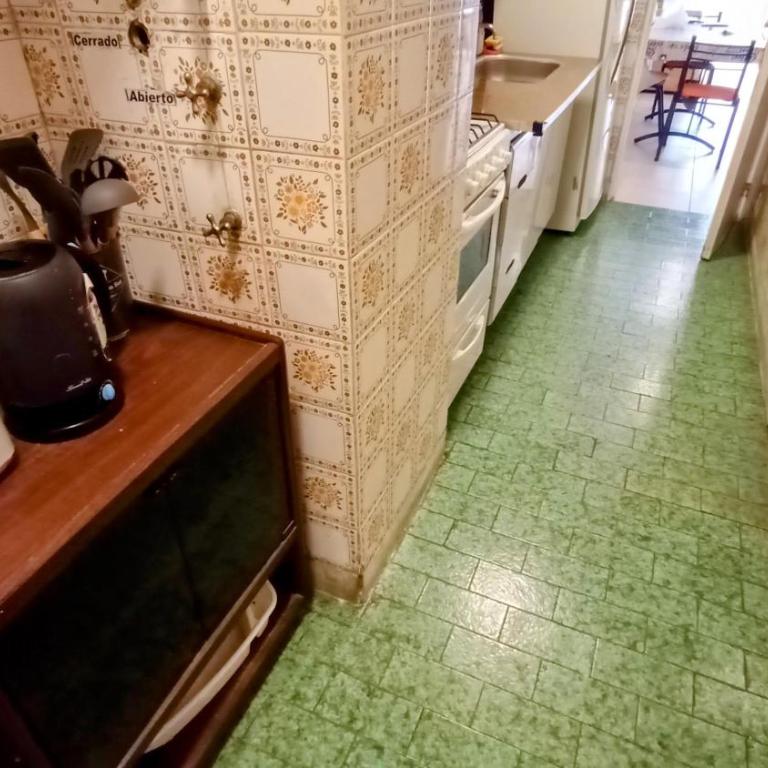 EfDepartamentos Plaza Colon con balcón a la calle y Cochera para auto - Apartamento de 1 dormitorio - 21