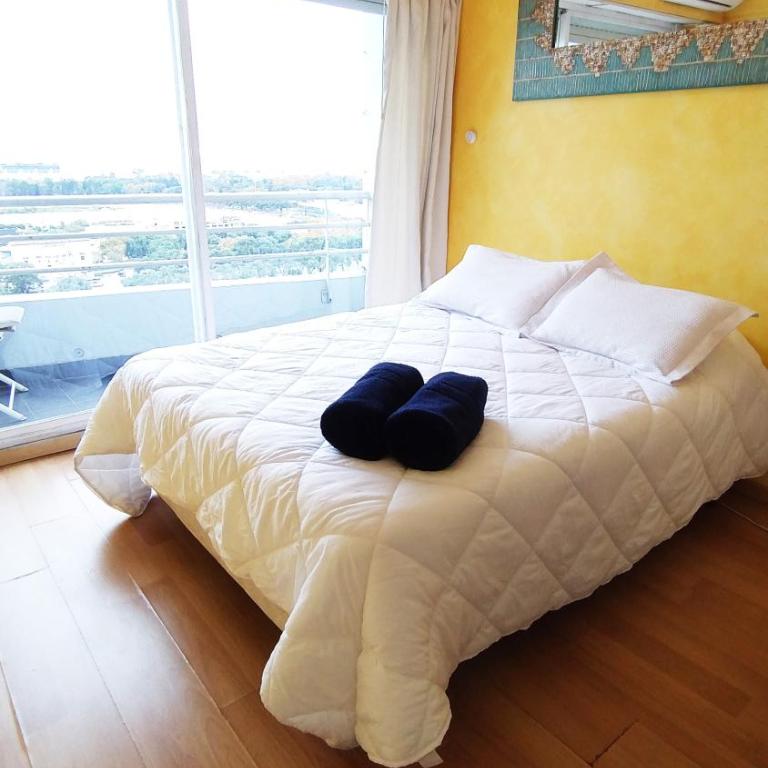 Super Offer! OCTOBER Incredible 2 Bedroom - Two-Bedroom Apartment - 13