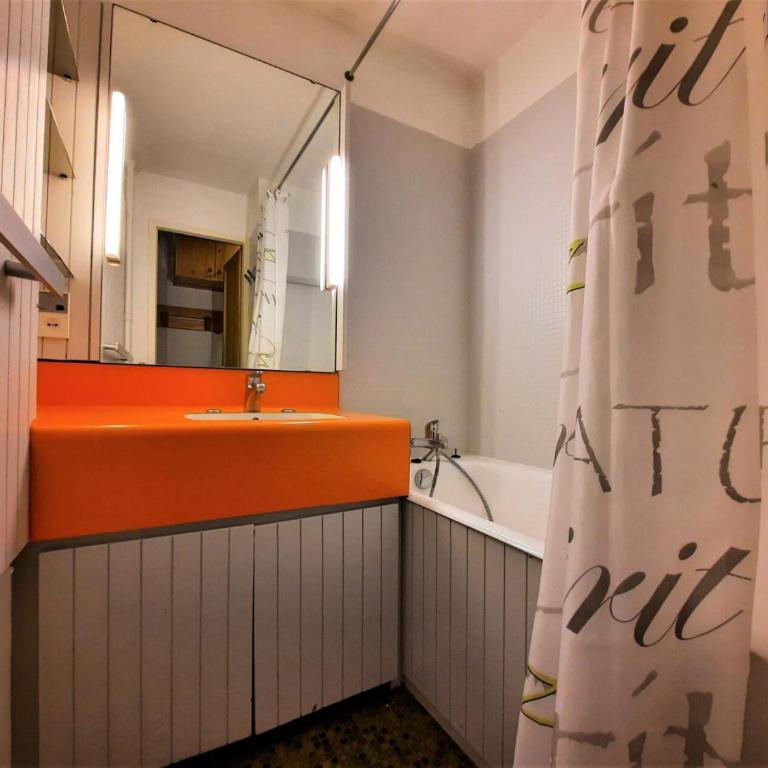 Résidence Chaviere - Studio 4 pers à la Croisette - vue sur les pistes - accès 3 Vallées MAE-5464 - Estudio - 5