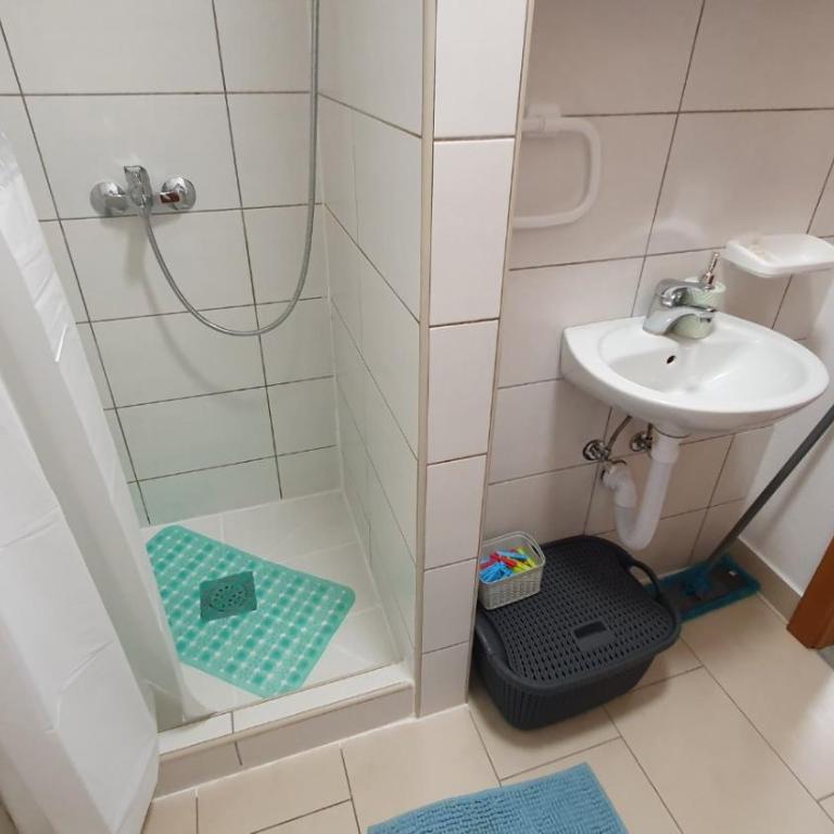Studio Apartman Mint Bihac - One-Bedroom Apartment - 7