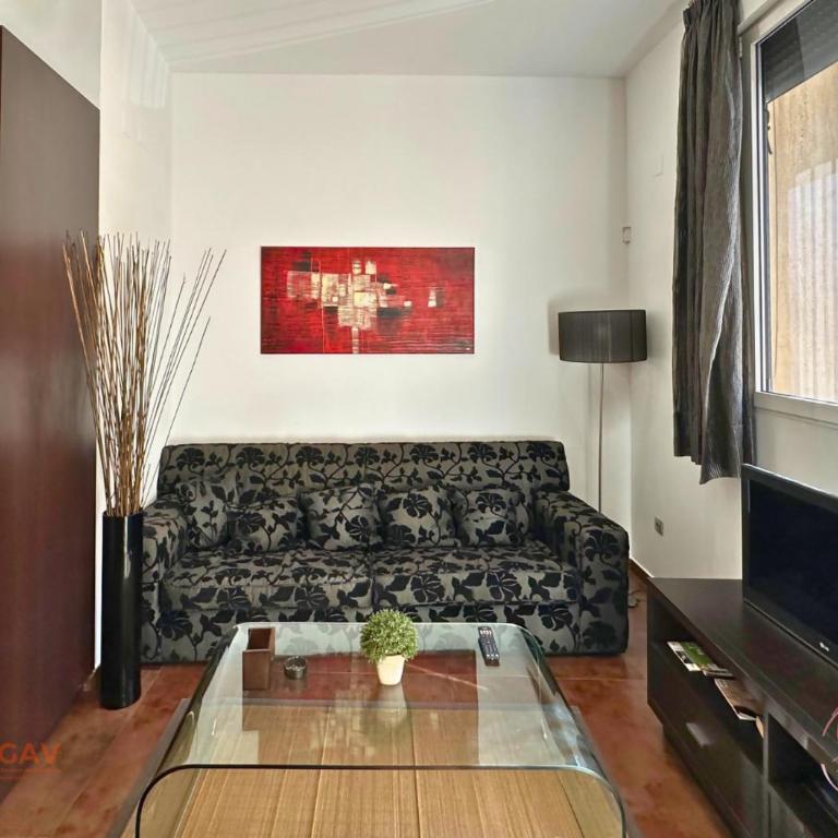 La Casa Escarlata - One-Bedroom Apartment - 13