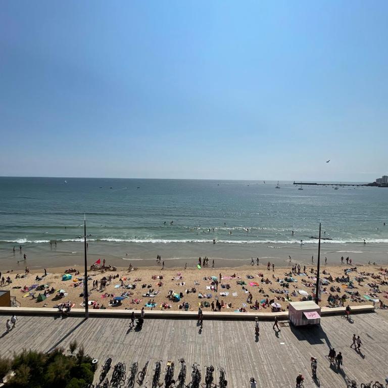 Appartement T3 au 6e étage avec balcon et vue mer - FR-1-197-200 - Apartment (5 Adults) - 1