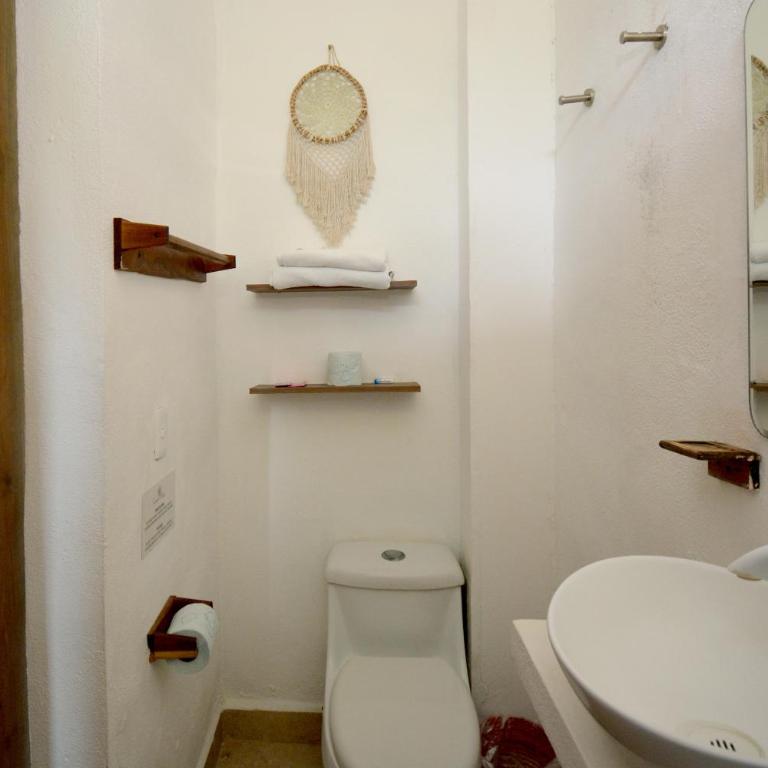 Casa Delia Hotel Downtown - Habitación Doble con baño privado - 6