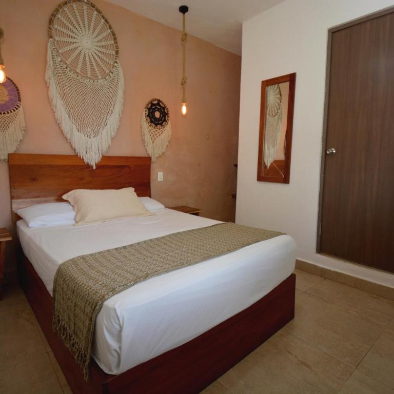 Casa Delia Hotel Downtown - Habitación Doble con baño privado - 6