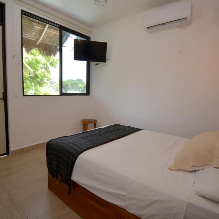 Casa Delia Hotel Downtown - Habitación Doble con baño privado - 4