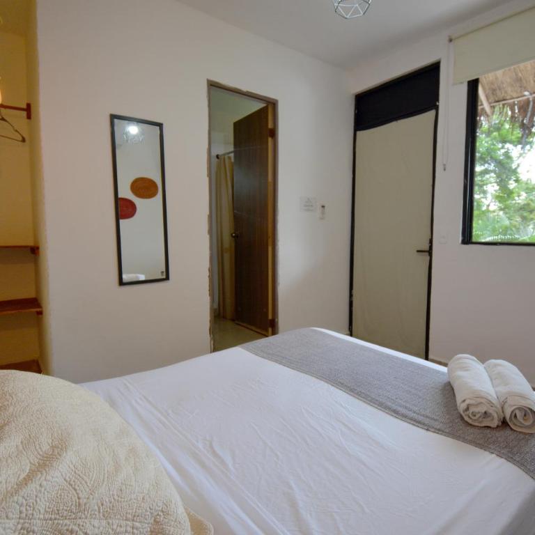 Casa Delia Hotel Downtown - Habitación Doble con baño privado - 7