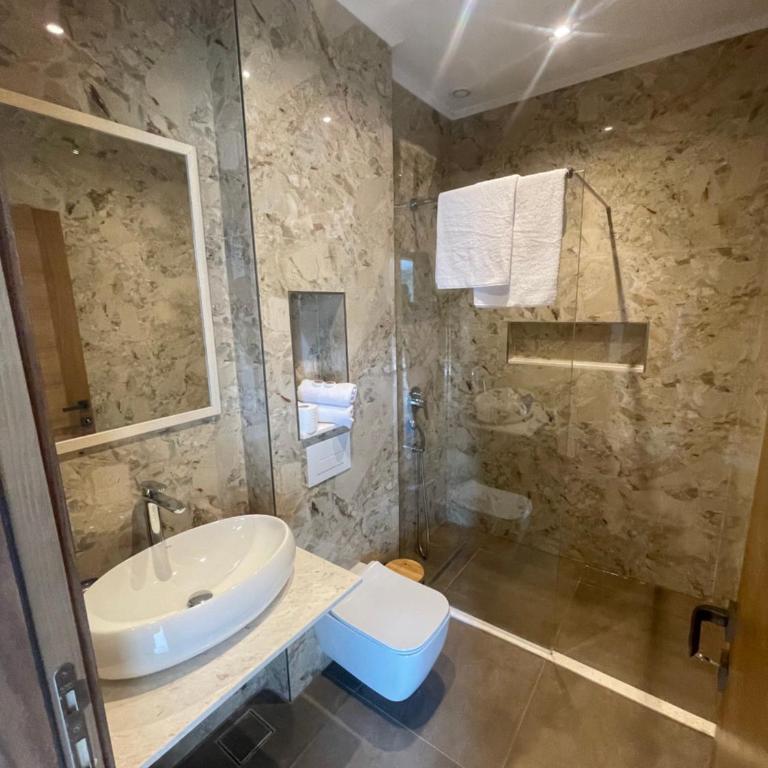 Apartaments Queen - Junior Suite mit Balkon - 2