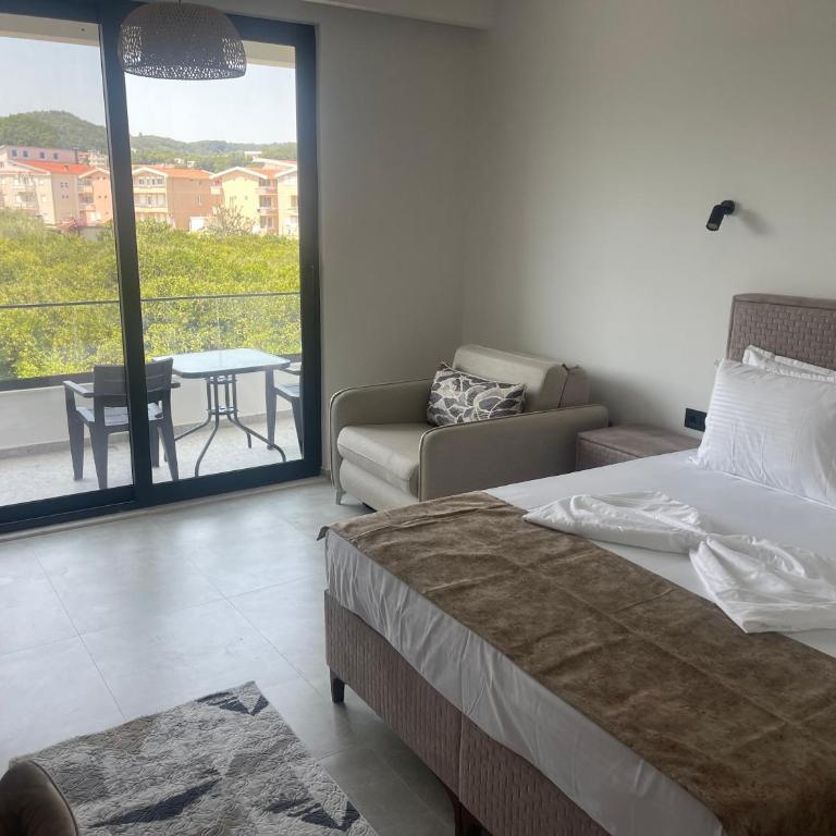 Apartaments Queen - Junior Suite mit Balkon - 8