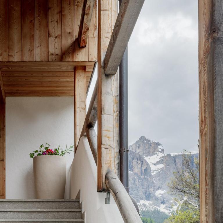Chalet Ciasa Tino & Sara - BelaVal Apartments - Apartment mit Blick auf die Berge - 23