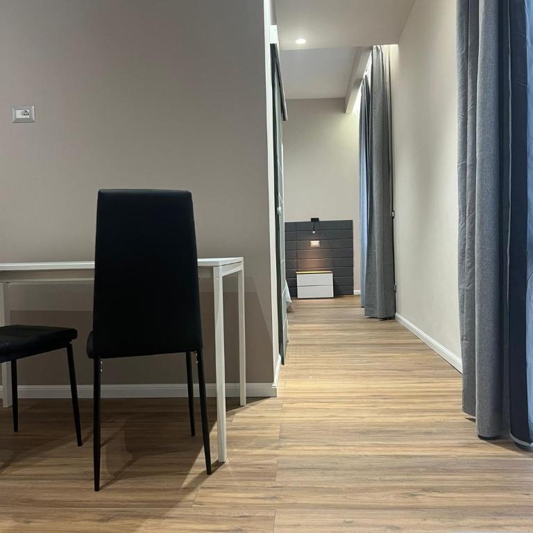 Celeste Home Center - Double Room with Private Bathroom - 11