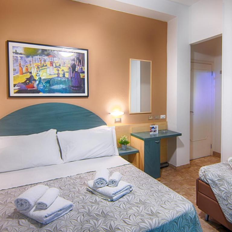 Albergo Villa Lucia - Camera Quadrupla con Balcone - 2
