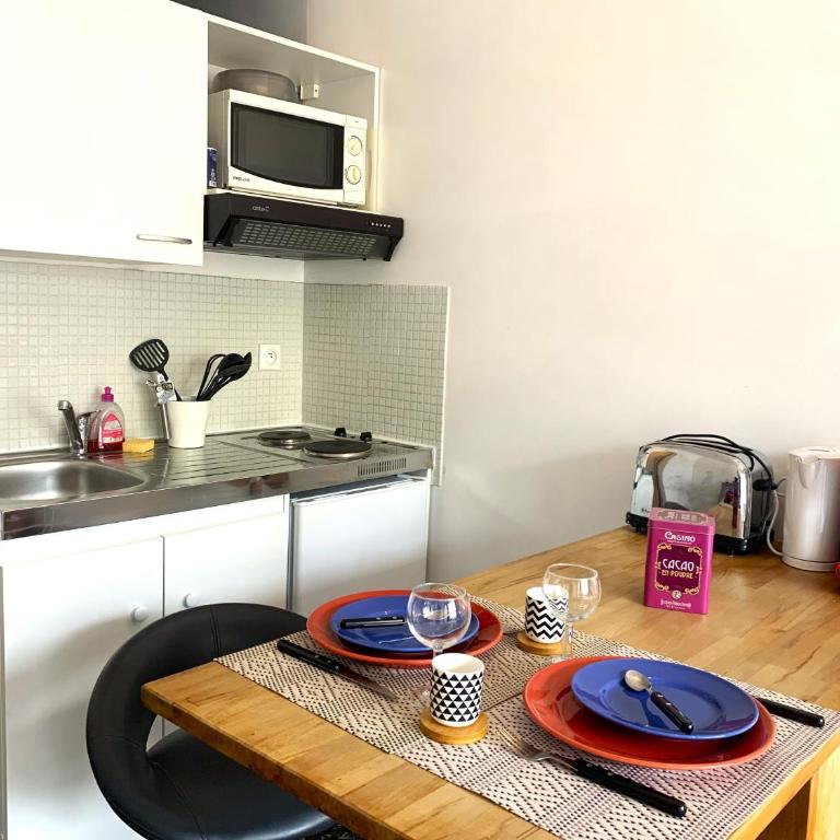 Cannes center terrace AC Wifi 200 m from sea behind Martinez - Apartamento Estudio con balcón - 3