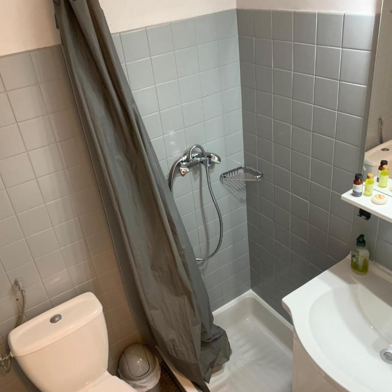 Cannes center terrace AC Wifi 200 m from sea behind Martinez - Apartamento Estudio con balcón - 13