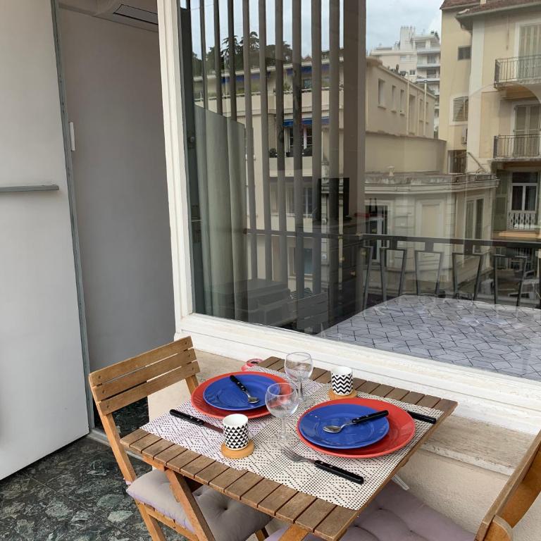 Cannes center terrace AC Wifi 200 m from sea behind Martinez - Apartamento Estudio con balcón - 19