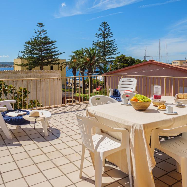 Grande casa vista mare con splendida terrazza - Casa con 3 Camere da Letto - 1