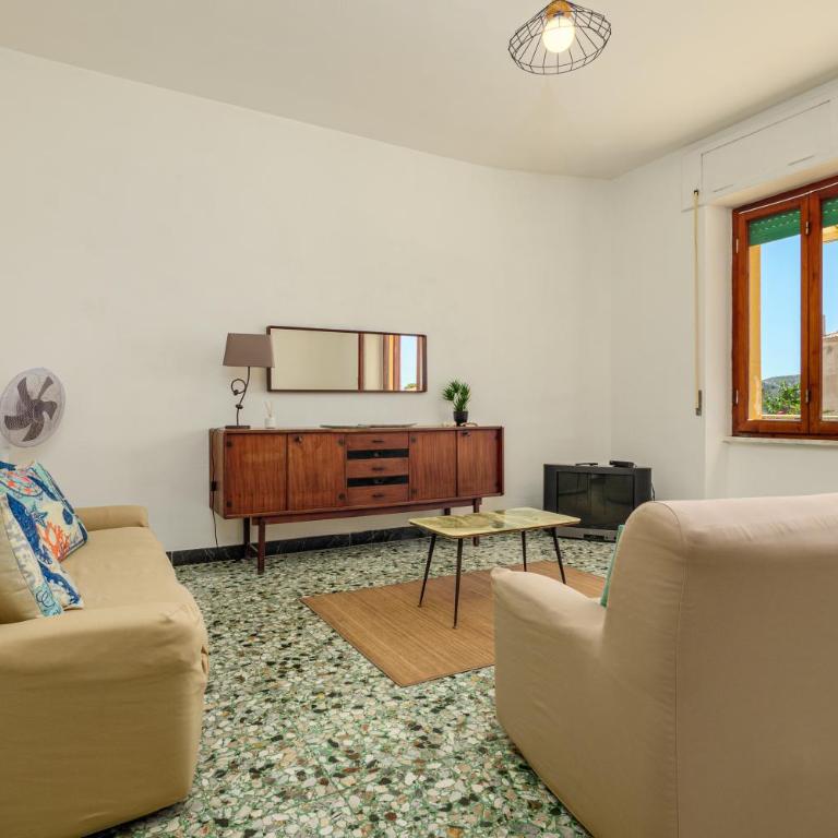 Grande casa vista mare con splendida terrazza - Casa con 3 Camere da Letto - 2
