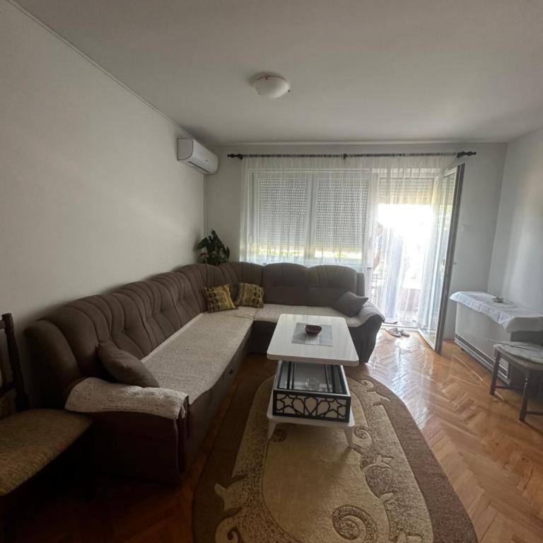 BiD - One-Bedroom Apartment - 10