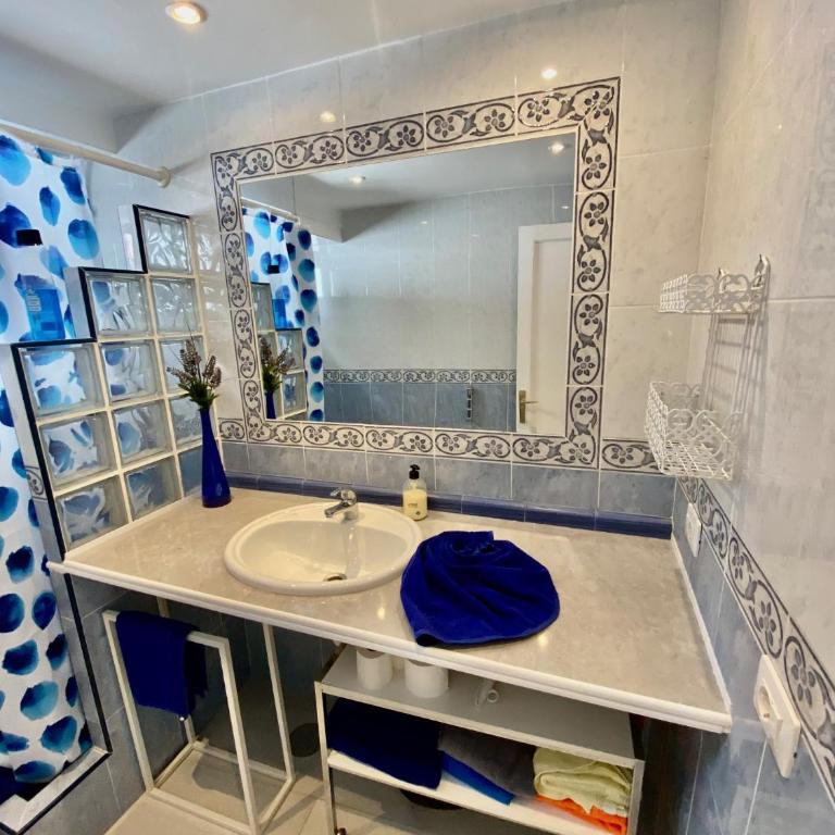 Apartamentos Los Dragos - Two-Bedroom Apartment - 25