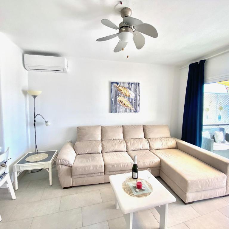 Apartamentos Los Dragos - Two-Bedroom Apartment - 11