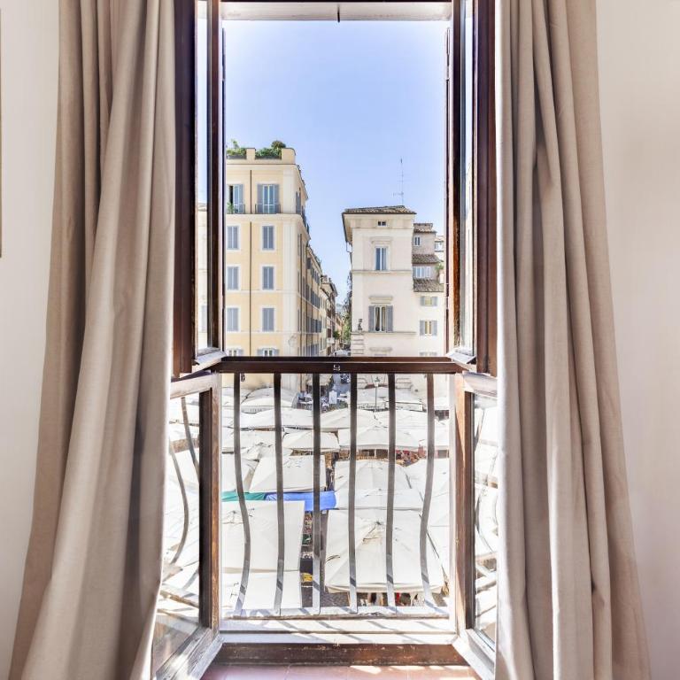 Campo dei Fiori Luxury Gold - Appartamento con 2 Camere da Letto - 13