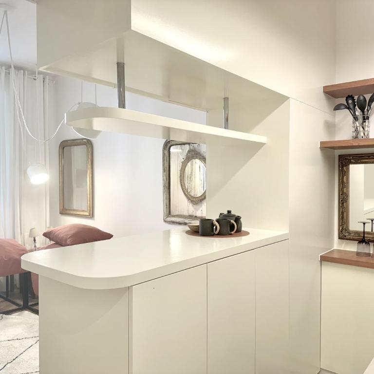 Studio climatisé pour 1 ou 2 personnes au 109 avenue Mozart Paris 16 - Appartement 1 Chambre - 12