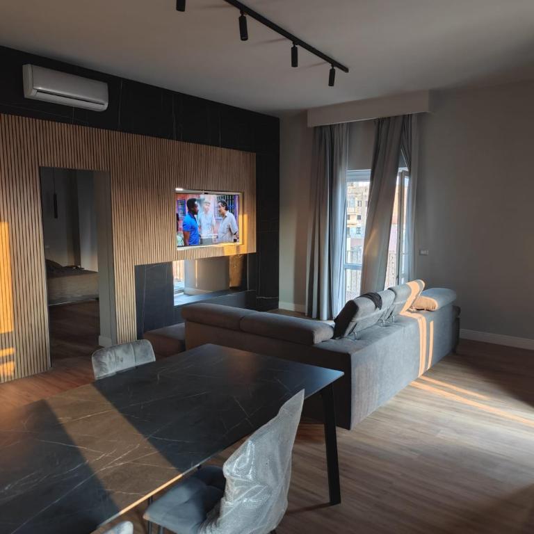 Celeste Home Center - Double Room with Private Bathroom - 1