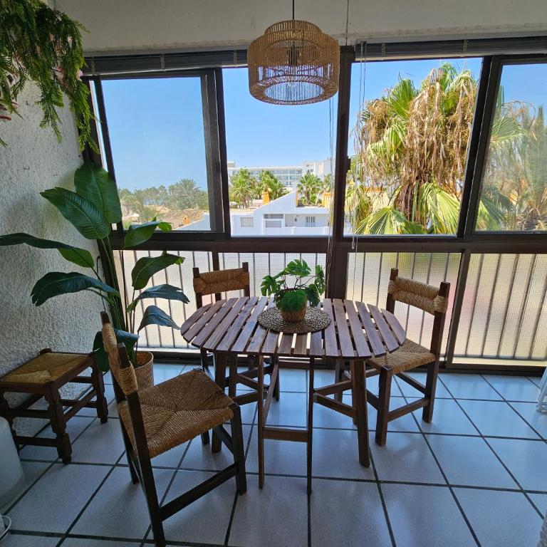 Apartamento Tropicana Beach - One-Bedroom Apartment - 7