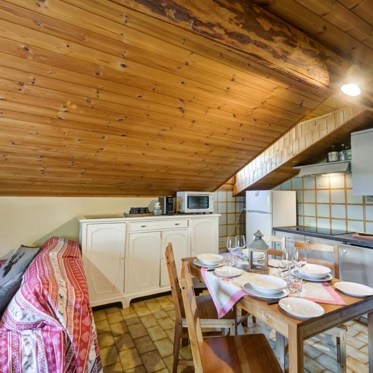 Maison Zerbion Antagnod - Attic Charm Apartment Lounge and Garden CIR 0103 - Casa con 2 Camere da Letto - 12
