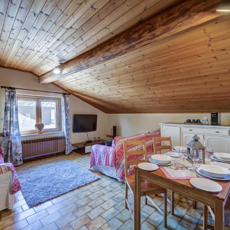 Maison Zerbion Antagnod - Attic Charm Apartment Lounge and Garden CIR 0103 - Casa con 2 Camere da Letto - 17