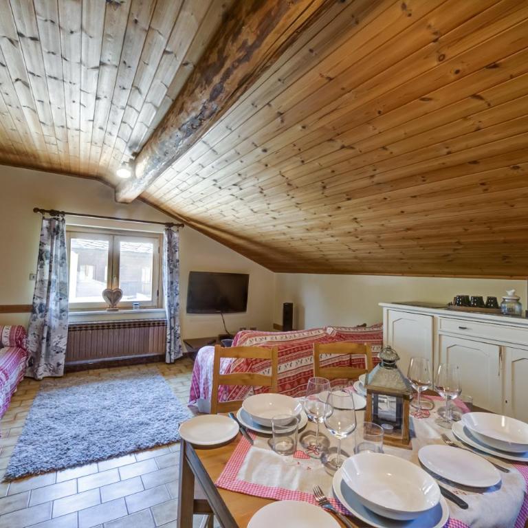 Maison Zerbion Antagnod - Attic Charm Apartment Lounge and Garden CIR 0103 - Casa con 2 Camere da Letto - 15