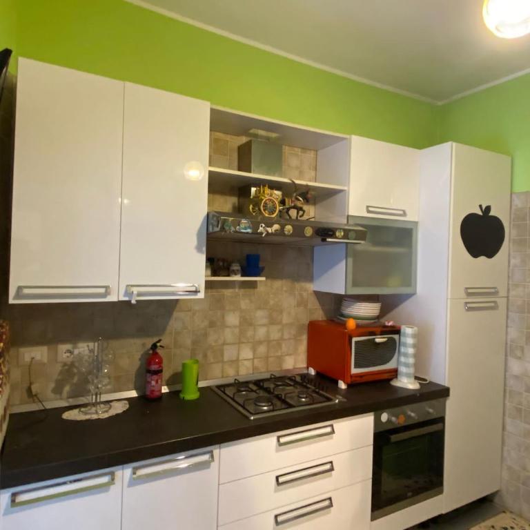 a casa di Martina - Three-Bedroom Standard Apartment - 17