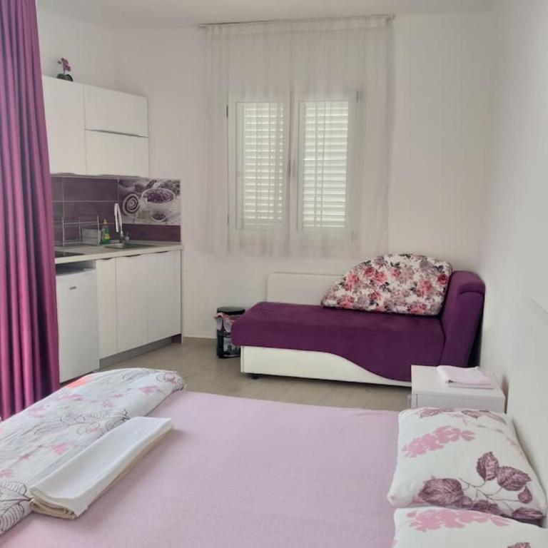 Sea Violet - One-Bedroom Apartment - 4