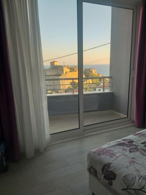 Sea Violet - One-Bedroom Apartment - 19