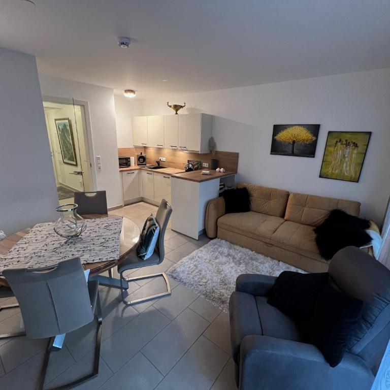 Ferienwohnung Isenberg - Apartment mit Terrasse - 2