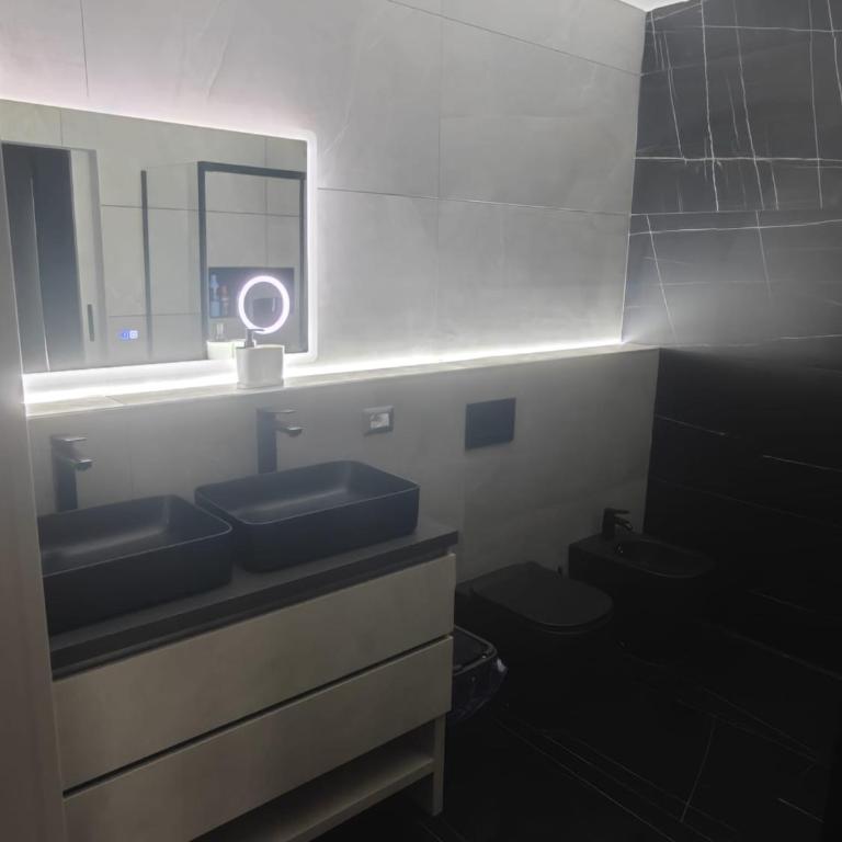 Celeste Home Center - Double Room with Private Bathroom - 8