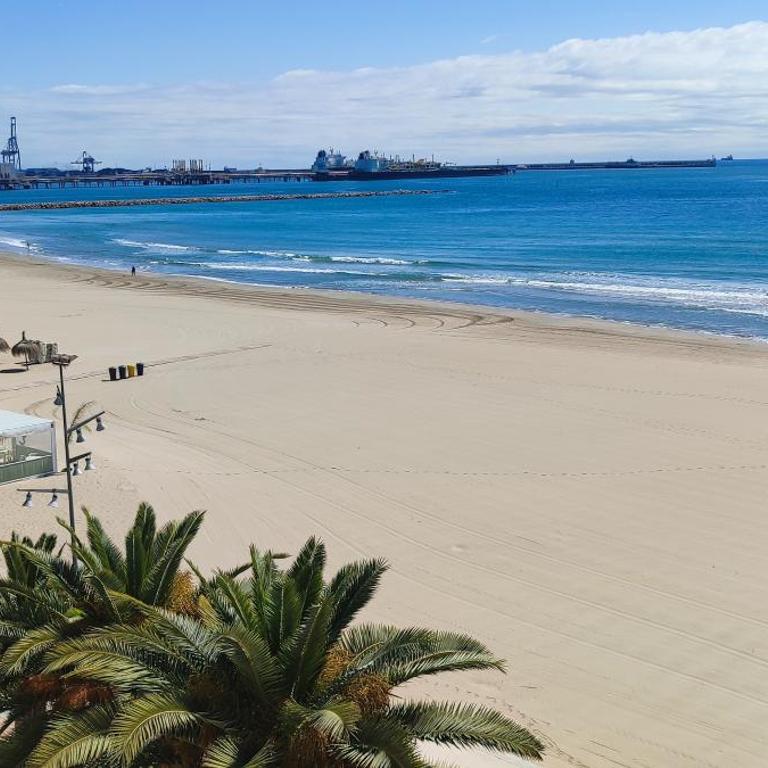 Playalmud- Vistas al mar, primera línea 1 dormitorio - One-Bedroom Apartment with Sea View - 39