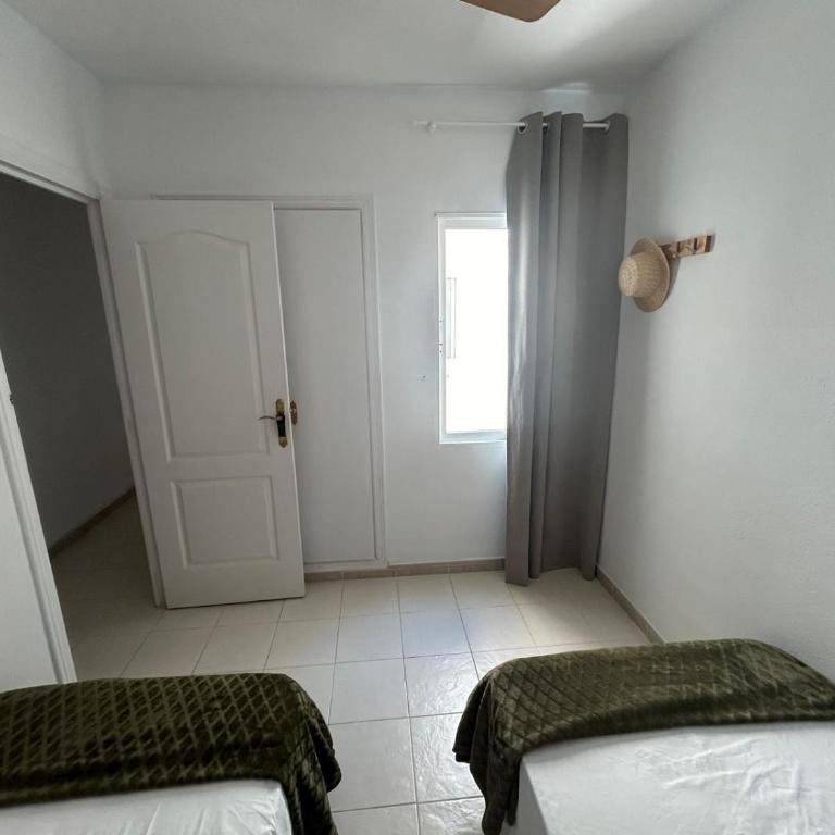 Calpe Sofia Holiday-150 m from Arenal Beach and FREE PARKING - Apartamento de 3 dormitorios - 21