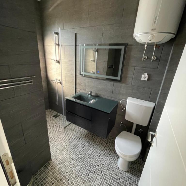 L&A Luxury Apartments - Apartman sa Balkonom - 2