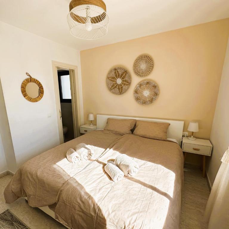 Beach Apartment with Pool & Gym - Two-Bedroom Apartment - 10